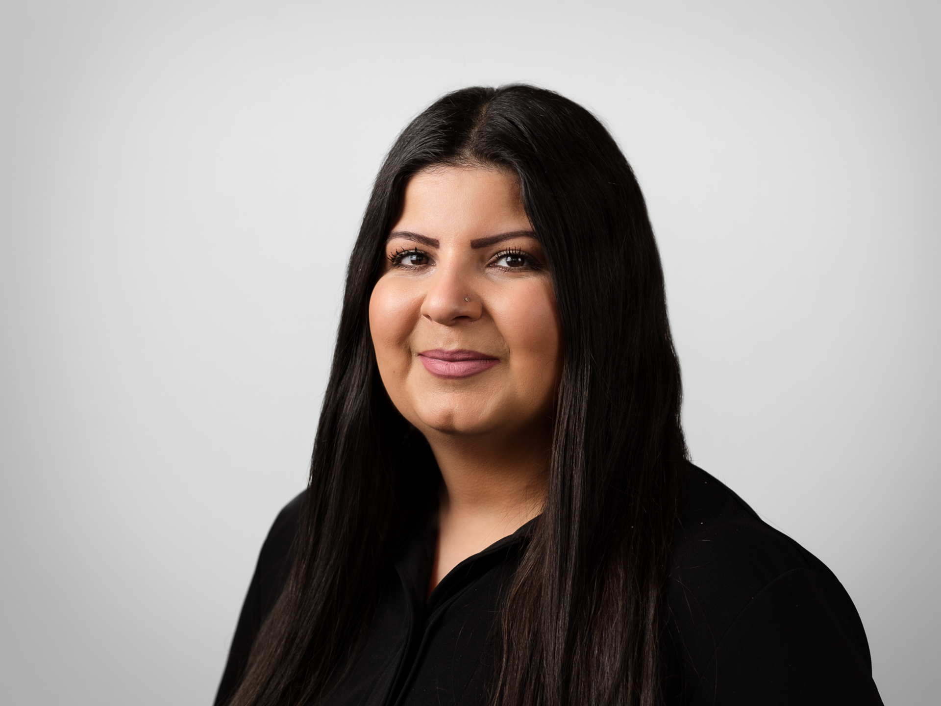 Er va xotin fohishani taklif qilishdi